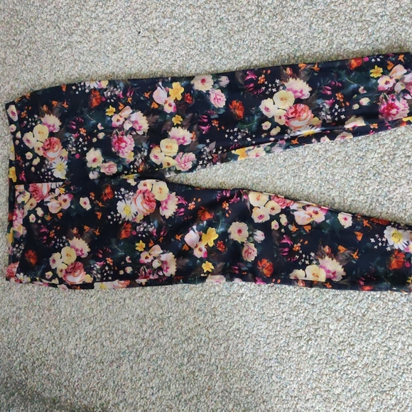 Mango floral black pants size 14 - Picture 1 of 4